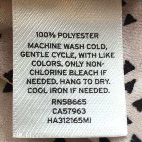 NEW! Halogen bow button down top pink black - Picture 8 of 8